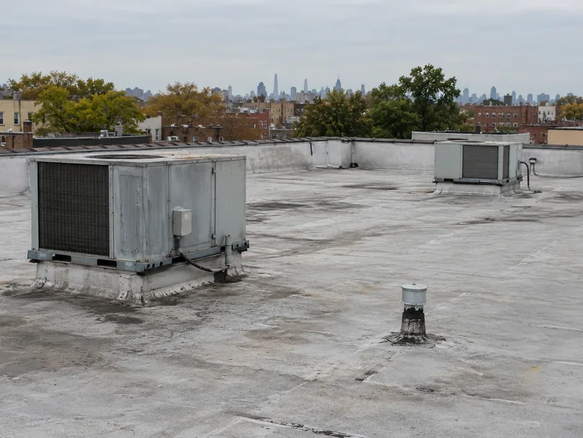 Retail restaurant chains in Queens, NY | Commercial Roofing Contractors of Queens